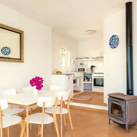 Paulette With Private Pool Villa *